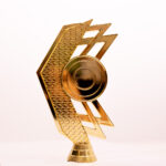 Фигурка Стрелка награда с местом под жетон диаметром 50мм h17см