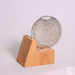 Медаль MA195 Серебро D50мм с земным шаром выбитое призовое место тяжелая медаль