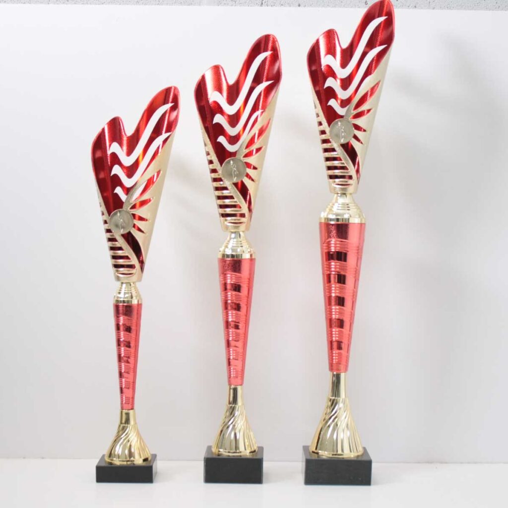 Кубок K5054А високий кубок для фестивалів спортивних заходів h55см