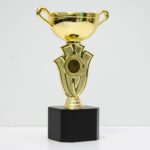 Кубок наградной Надежда на усеченном основании h-16,5см