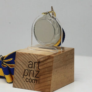 Медаль МА1135 Срібло зі стрічкою D35мм місце під жетон Д25мм