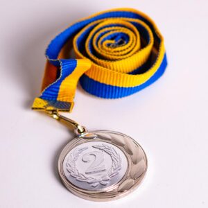 Медаль МА1135 Срібло зі стрічкою D35мм місце під жетон Д25мм