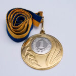 Медаль МА8650 Золото зі стрічкою D50мм жетон Д25мм