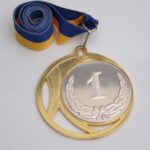 Медаль МА083 золото с лентой D70мм жетон D50мм