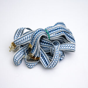 Біла стрічка із синім орнаментом 20 мм