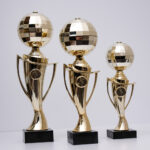 Кубок пластиковий з кулею 5079А h36см