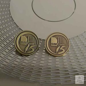 Значок на одяг круглий SIM 15