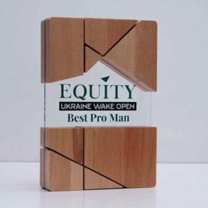 Диплом настольний EQUITY Висота 20см. DDAE20