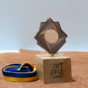 Медаль МА0160 Бронза зі стрічкою Розмір 70х60мм Жетон Д25мм