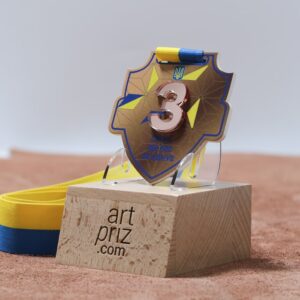 Медаль металева у формі щита за третє місце Бронза у національному стилі 75x75мм АРТПРИЗ 1048MB3