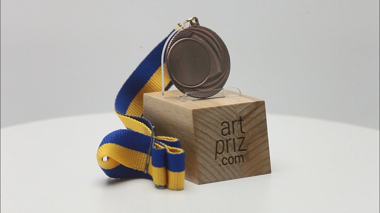 Медаль MA1040 Бронза Д40мм місце під жетон 25мм