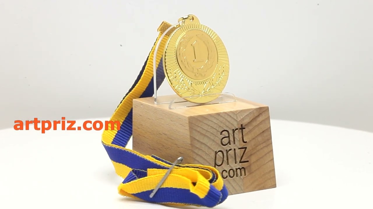 Медаль MA1240 Золото метал D40мм місце під Жетон D25мм