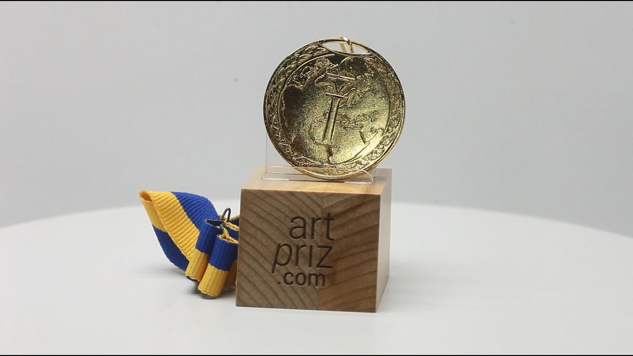 Медаль МА195 Золото зі стрічкою D50мм