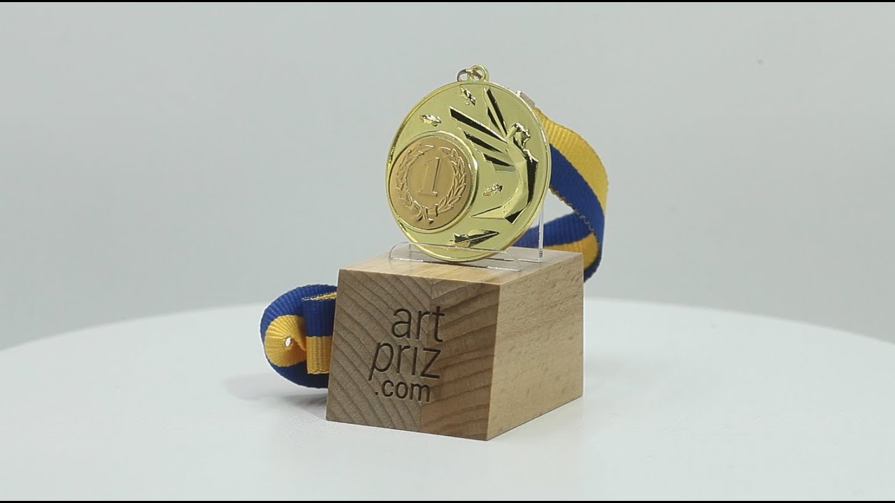 Медаль МА5011 Золото зі стрічкою D50мм та жетоном D25