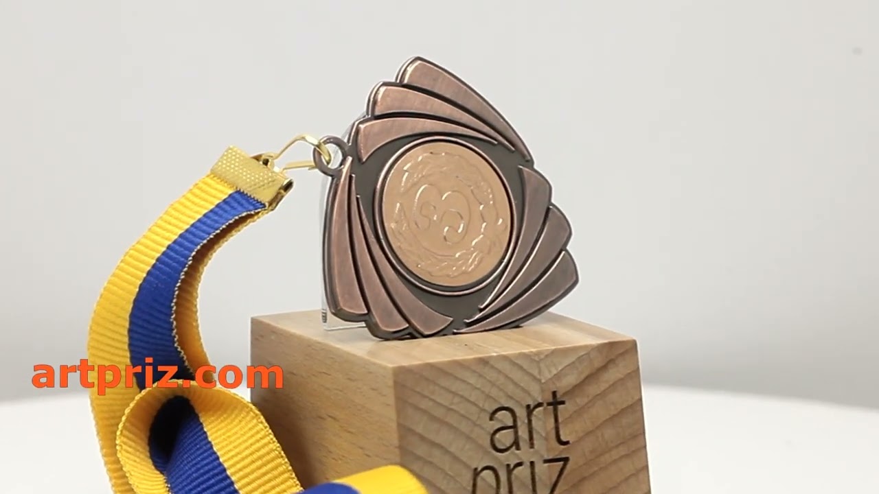 Медаль MA5016 Бронза Д50мм місце під жетон 25мм на основі