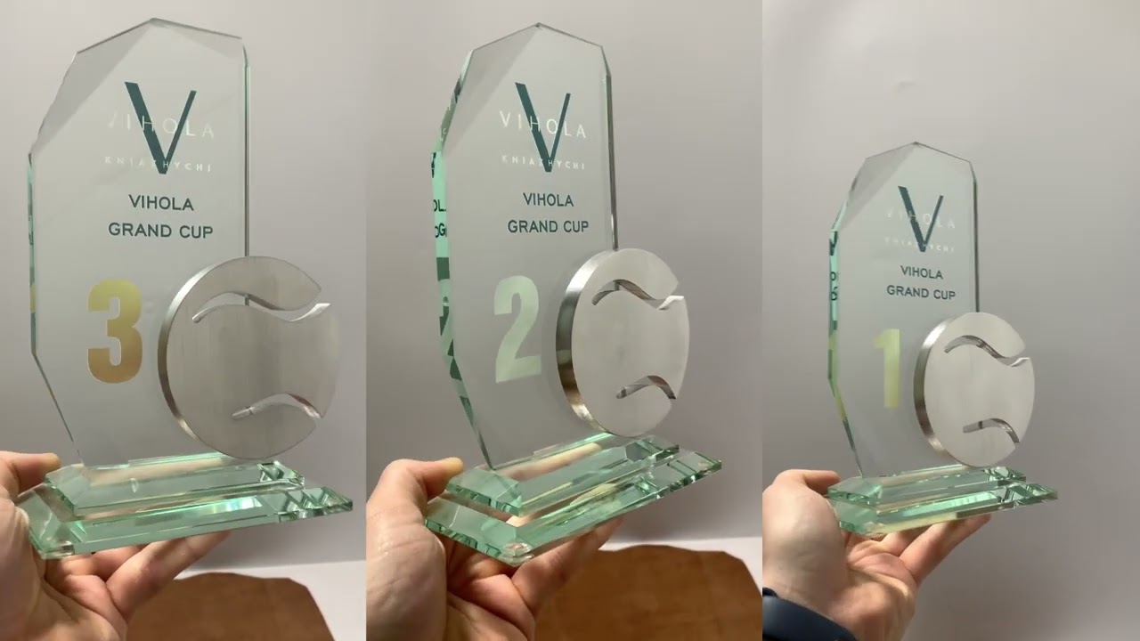 Нагорода скляна GLCC21 Висота 21см