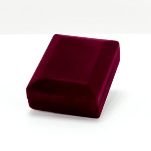 Футляр оксамитовий (бархатний) для медалей, нагород, монет, орденів, значків 90х70х30мм FB372