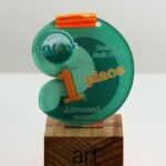 Медаль акриловая для Фестиваля De More 70x67мм АРТПРИЗ 2818M3