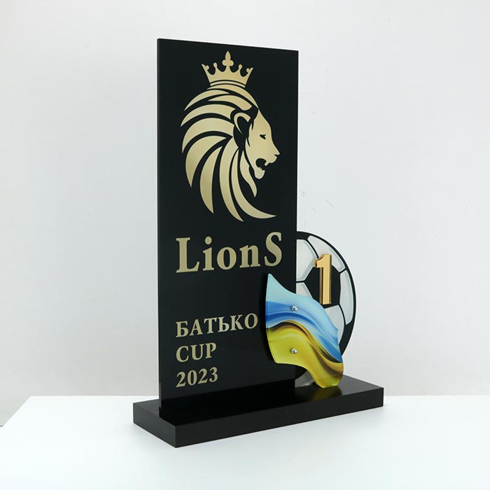 Нагорода з Футболу LionS БАТЬКО CUP 37x25см АРТПРИЗ 3144N3