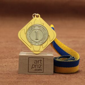 Медаль МА1549 Золото зі стрічкою D45мм та жетоном D25