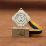 Медаль МА1549 Срібло зі стрічкою D45мм та жетоном D25