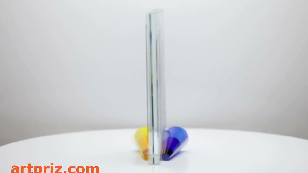 Нагорода зі скла з жовто-блакитним склом Висота 20см GL-79I