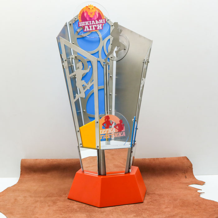 Кубок перехідний ЛЕГКА АТЛЕТИКА Висота 65см 278KL3