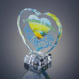 Нагорода зі скла у формі серця Висота 14см GL-88I