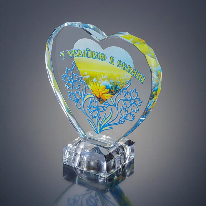 Нагорода зі скла у формі серця Висота 14см GL-88I