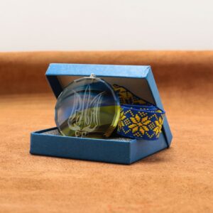 Медаль скляна з гранями, Д70мм, в коробці зі стрічкою GL89IPS