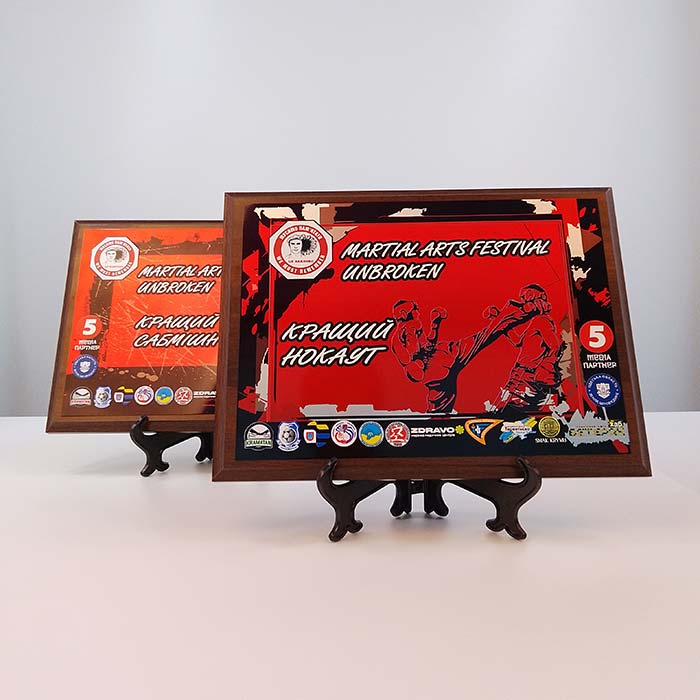 Підставка для дипломів, тарілок, фоторамок, плакеток та подяк Н175x100мм, Чорна, PС17