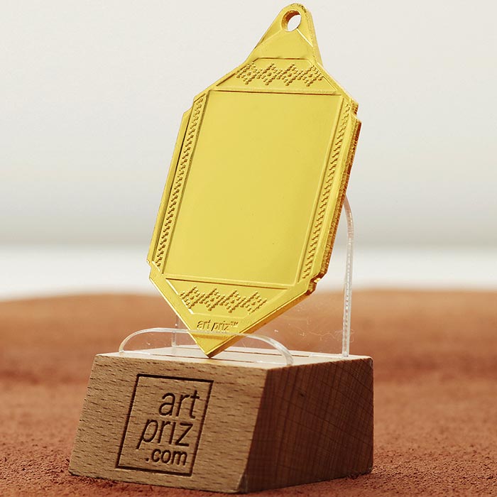 Медаль МА095 Золото Шестикутник зі стрічкою з гербом України Жетон D25мм (65*40мм)