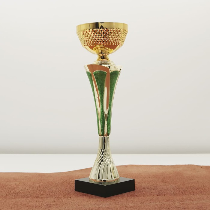 Кубок нагородний 6022B Чаша D9см Висота 28см