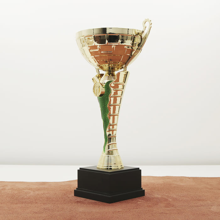 Кубок нагородний K6037А Чаша D16см Висота 37см