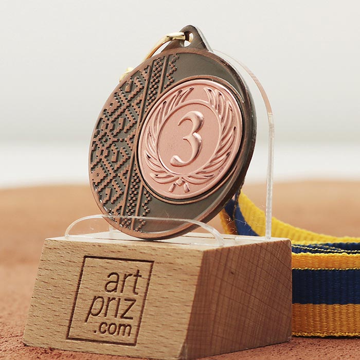 Медаль MA1540 Бронза, зі стрічкою 10мм, D40мм, жетон Д25мм Орнамент вишиванка