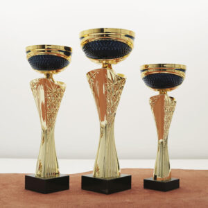 Кубок нагородний K6034C Чаша D10см Висота 26см