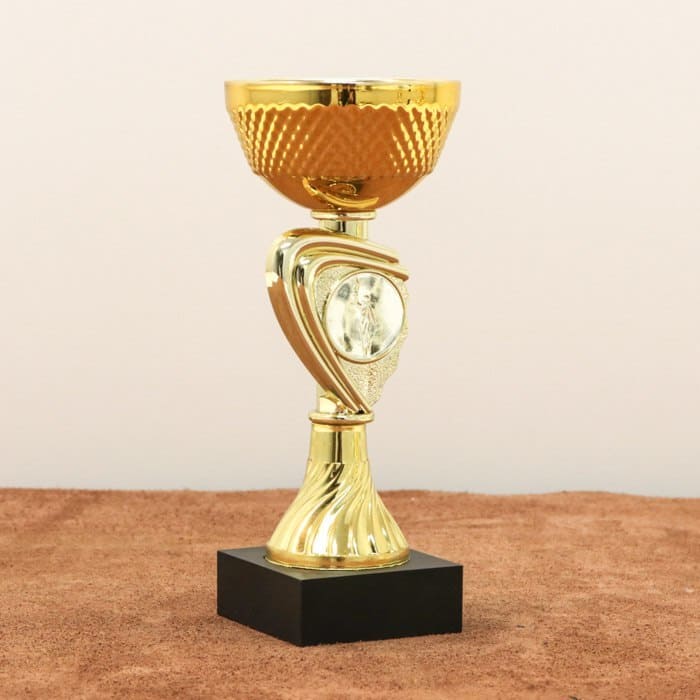 Кубок нагородний 6023C Чаша D7см Висота 16см