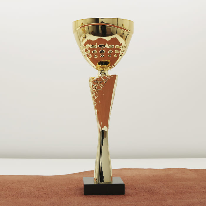 Кубок нагородний K6030А Чаша D14см Висота 36см