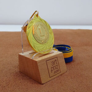 Медаль MA0240GL Золото зі стрічкою D40мм місце під жетон Д25мм