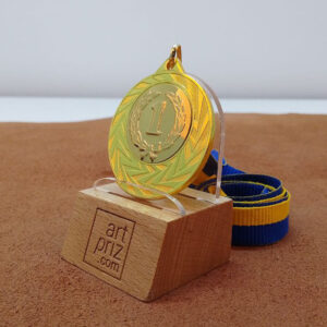 Медаль MA0240GL Золото зі стрічкою D40мм місце під жетон Д25мм