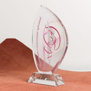 Нагорода зі скла з огранованими краями Висота 25см GL-104I