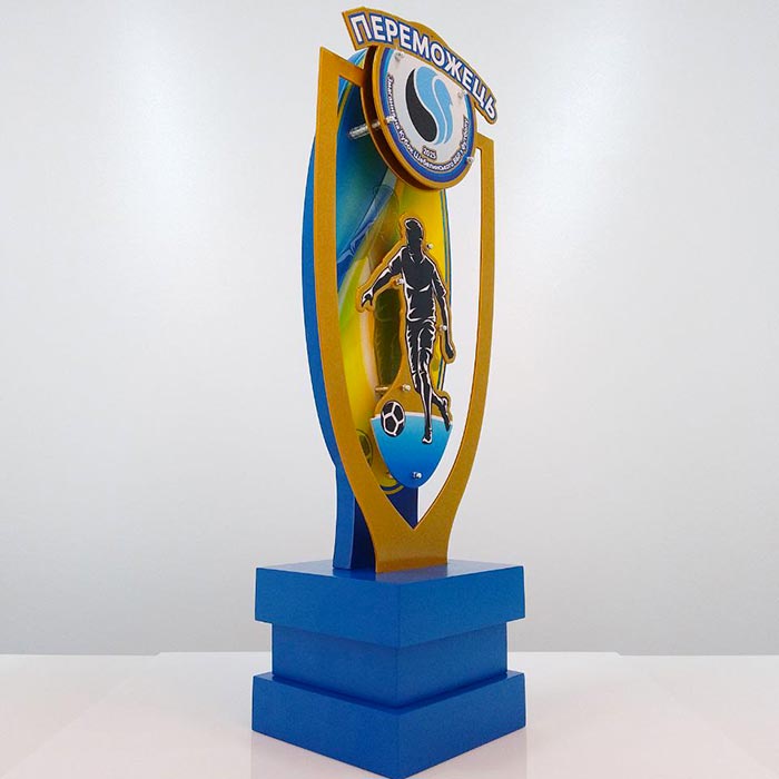 Кубок індивідуальний ШВБР з футболу 22x55см АРТПРИЗ N1615-5