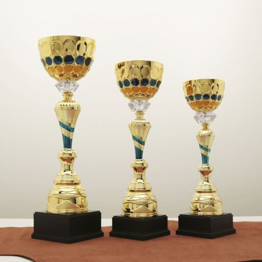 Кубок нагородний K6046A Чаша Д16см Висота 54см