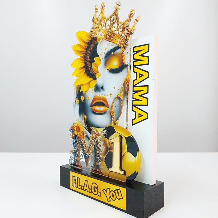 Нагорода Футбольна  F.L.A.G. МАМА 35х20см Артприз 5874-5