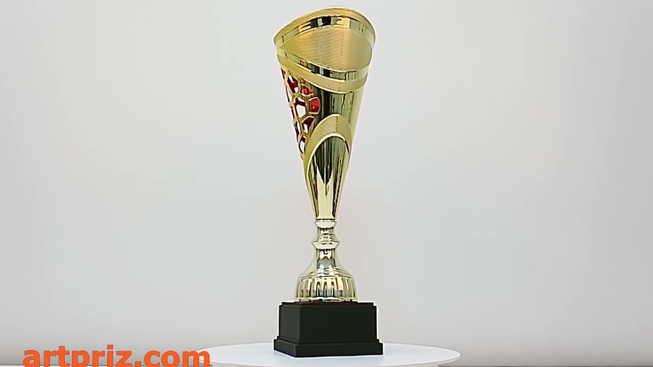 Кубок нагородний K6035B Чаша D13см Висота 38см