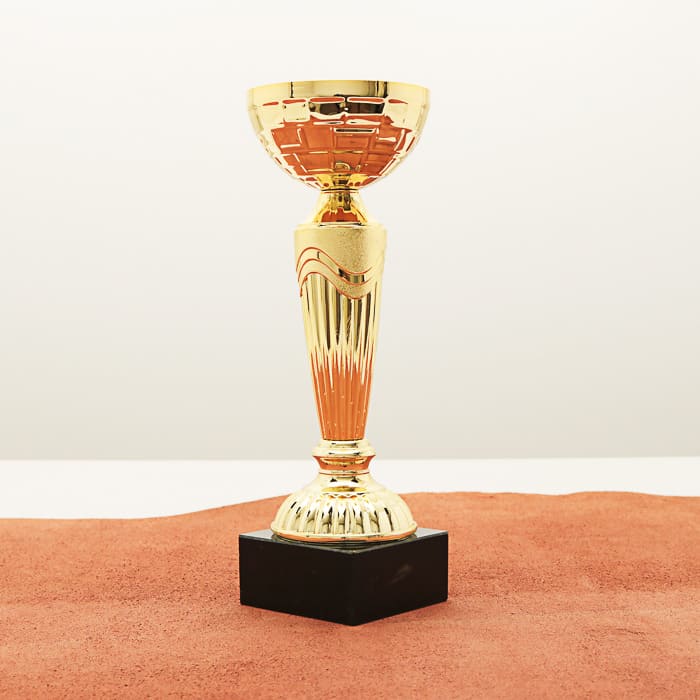 Кубок нагородний K6145B золотий на мармуровій основі H22см, чаша D7см