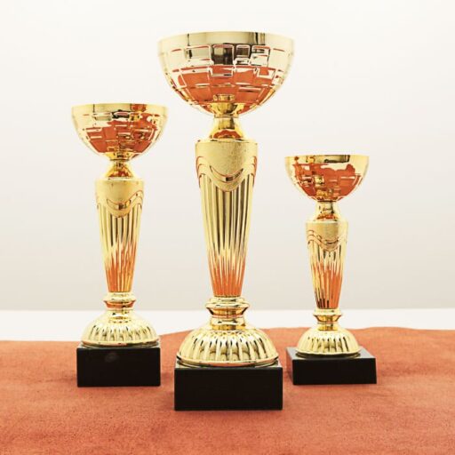 Кубок нагородний K6145B золотий на мармуровій основі H22см, чаша D7см