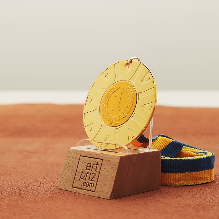 Медаль універсальна MA5019 золота зі стрічкою D50мм жетон D25мм