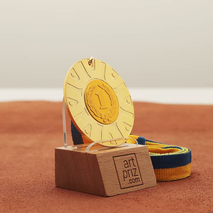 Медаль універсальна MA5019 золота зі стрічкою D50мм жетон D25мм