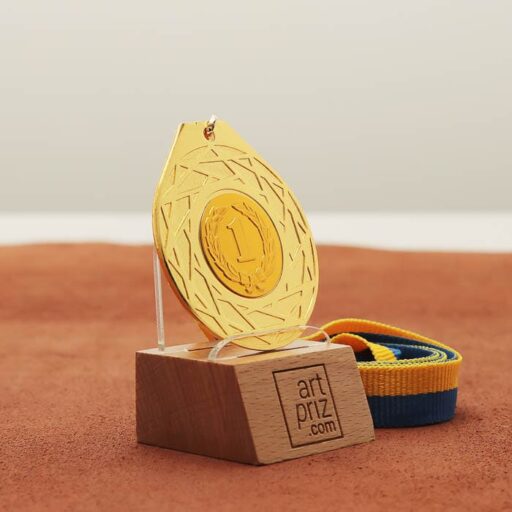 Медаль універсальна MA5017 золота зі стрічкою D50мм жетон D25мм